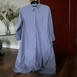 Uniqlo Striped Shirt Dress: Knee length